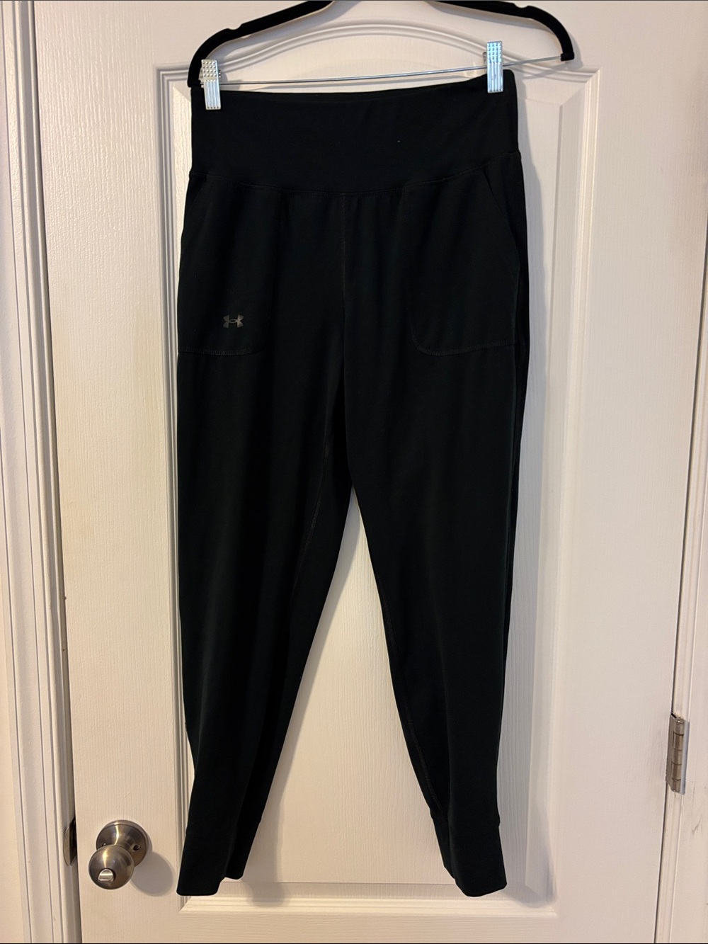 Under Armour Black Girls' Performance Leggings with Front Pockets